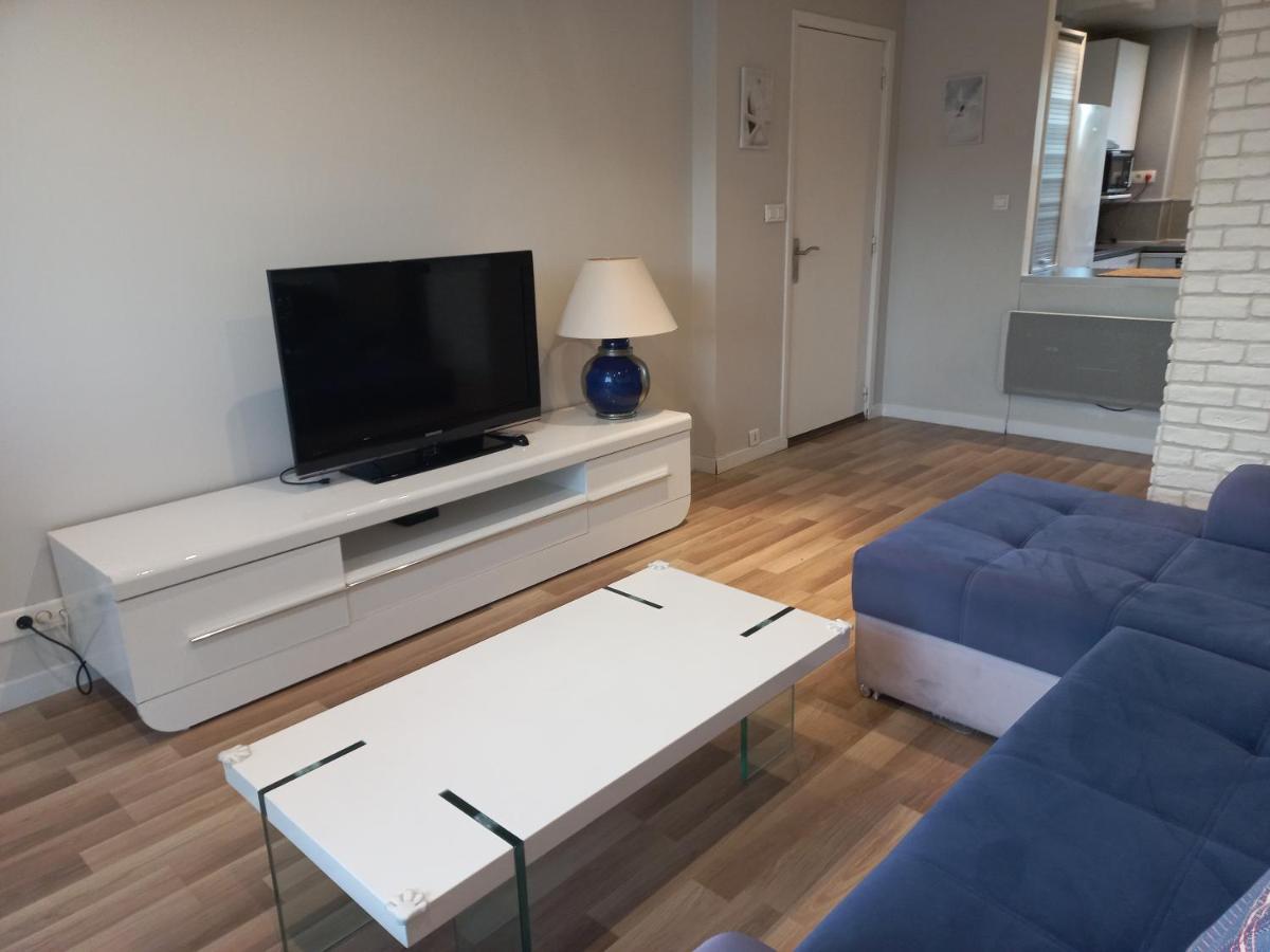 "L'Hippocampe", Climatise, 60 M2 , 2 Chambres, Tres Calme, Plage Des Sablettes Et Commerces A 3 Minutes A Pied, Wifi, Parking Gratuit, Lit King Size Ла Сен-сюр-Мер Екстериор снимка