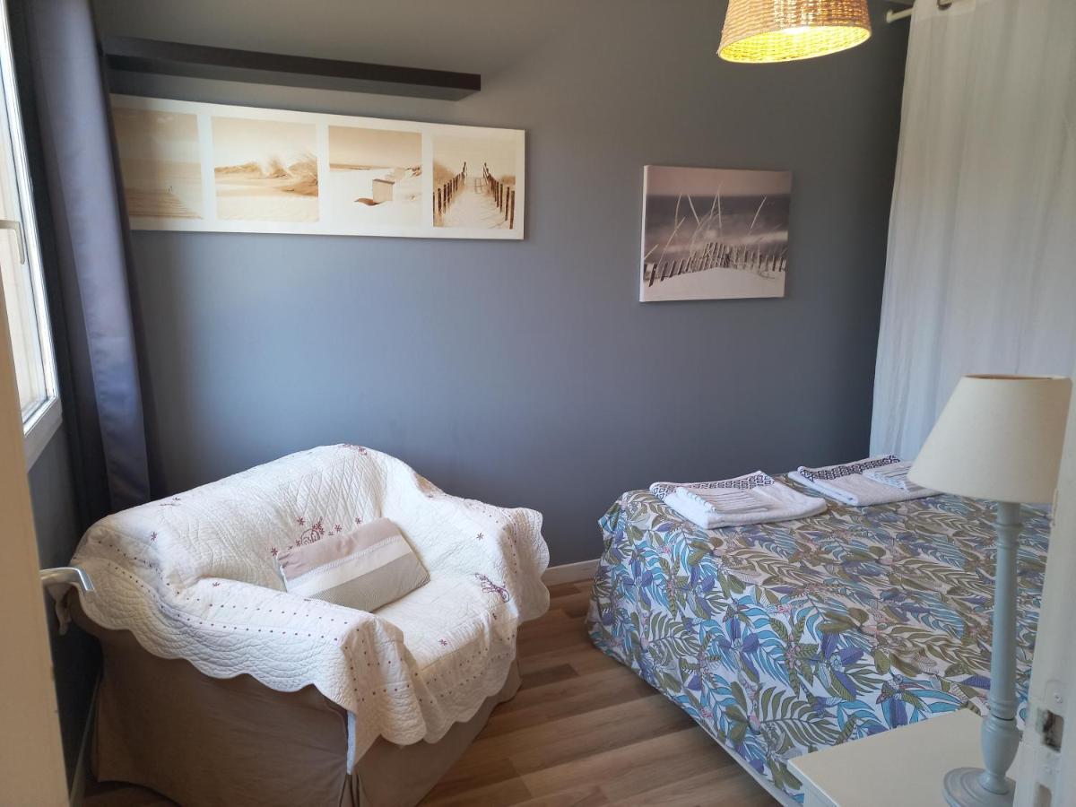 "L'Hippocampe", Climatise, 60 M2 , 2 Chambres, Tres Calme, Plage Des Sablettes Et Commerces A 3 Minutes A Pied, Wifi, Parking Gratuit, Lit King Size Ла Сен-сюр-Мер Екстериор снимка